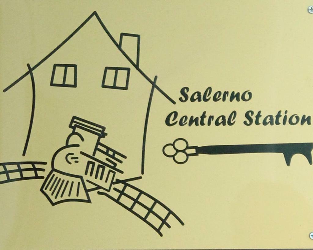 Salerno Central Station Экстерьер фото